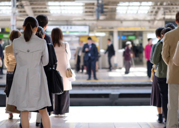 【日本】地铁、JR站内日文指示牌看不懂？日文广播听不懂？ 日文知识小学堂-车站篇